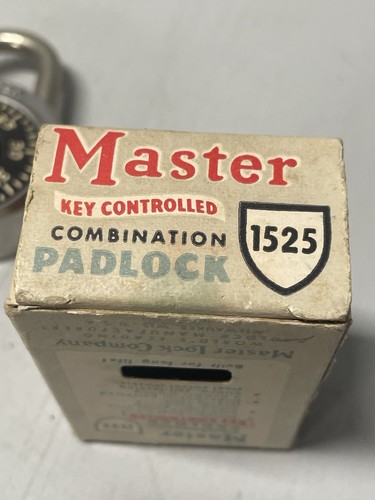 Candado combinado vintage MASTER LOCK 1525 con caja y sello original ¡NUEVO! - Imagen 4 de 8