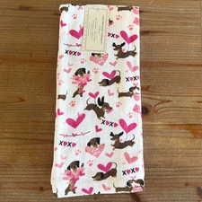 Cupcakes and Cashmere Dachshund Doxie Valentines Day Set of 3 Kitchen Towels NWT