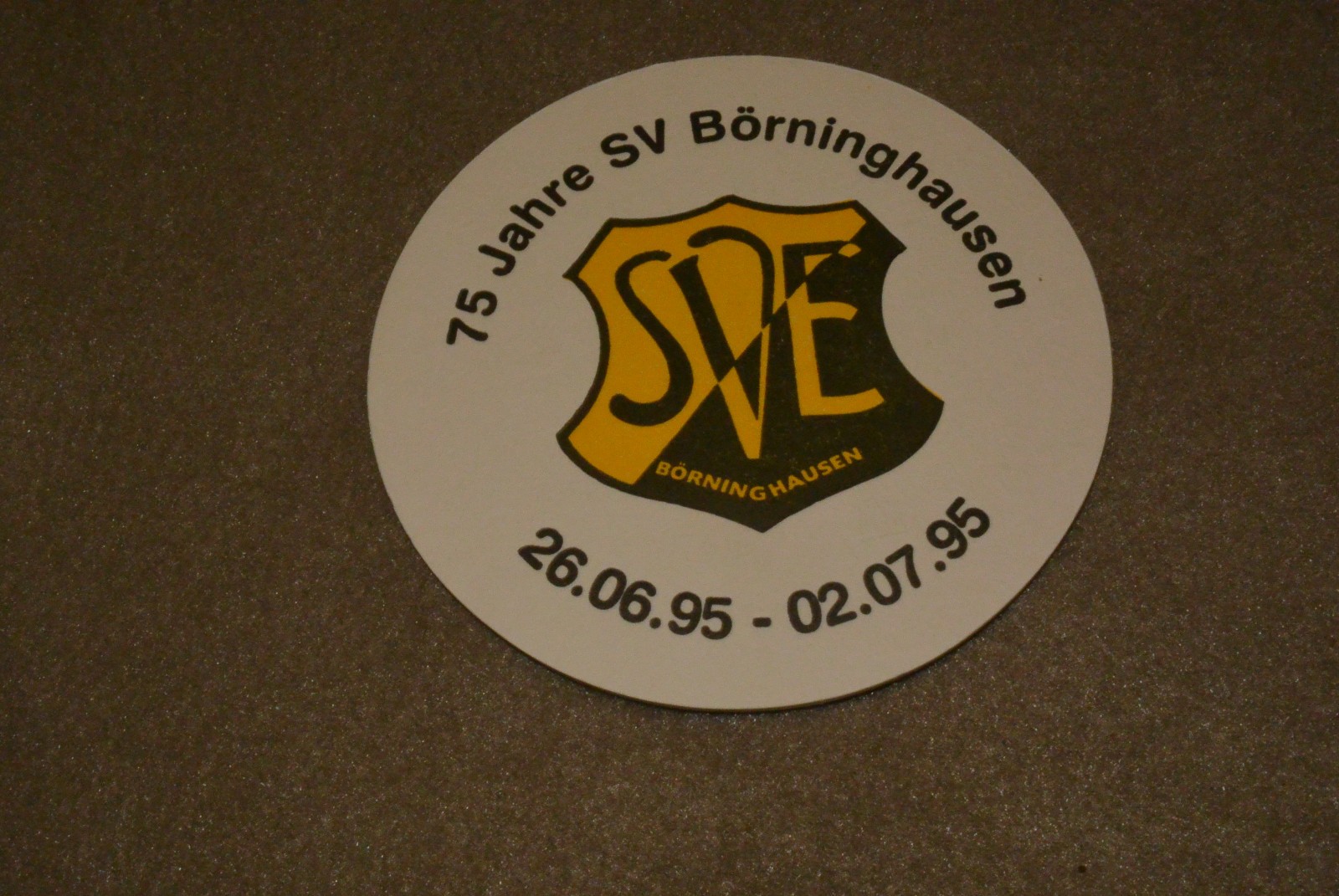 Bild 1 von 2
