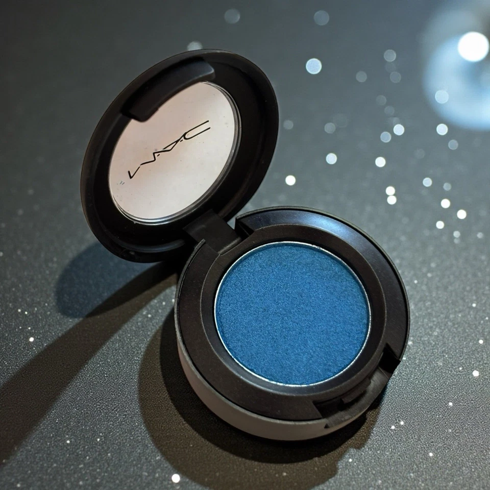 MAC Eye Shadow Powder Single, SWEET LUST (lustre) 0.05oz / 1.5g Full Size Boxed - Image 3 of 4