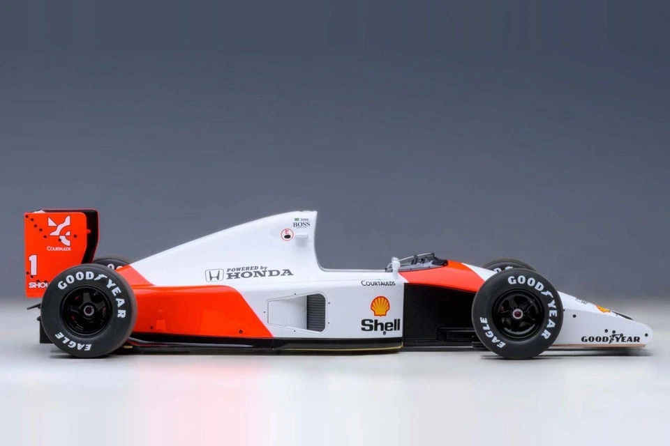 AutoArt McLaren Honda MP4-6 1991 #1 Senna (without McLaren logo) 1/18. 89150 - Immagine 4 di 4