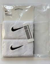 Two-pack Nike Swoosh Doublewide Wristbands White/Black fits most