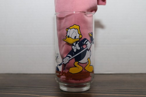 Mickey Mouse Club Donald Duck Collectible Drinking Glass - Picture 3 of 7