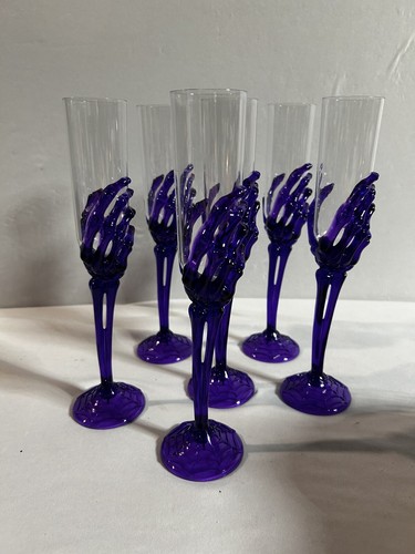 Halloween Set Of 6 Purple Skeleton Hand Champagne Glasses~Acrylic Plastic Flutes - Picture 6 of 6