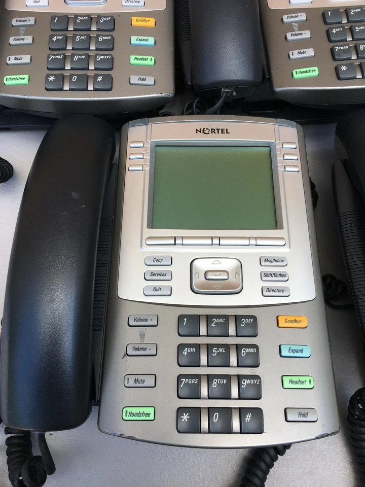Lote de 5 - Nortel NTYS05 IP Teléfono 1140E VoIP Teléfono Empresarial Foto 2 de 4