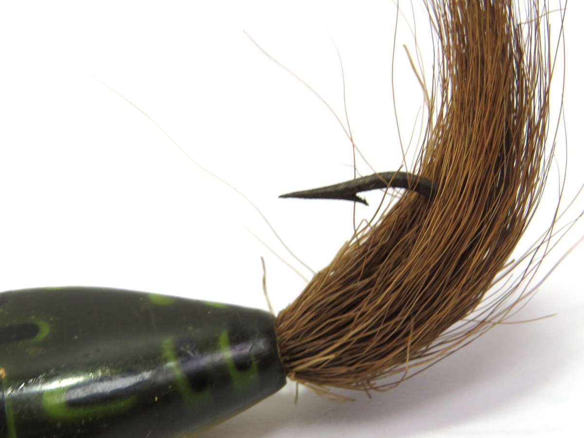 ルアー・フライ 1310.HEDDON WEEDLESS WIDOW ルアー・フライ 1310.HEDDON WEEDLESS WIDOW Heddon Weedless Widow