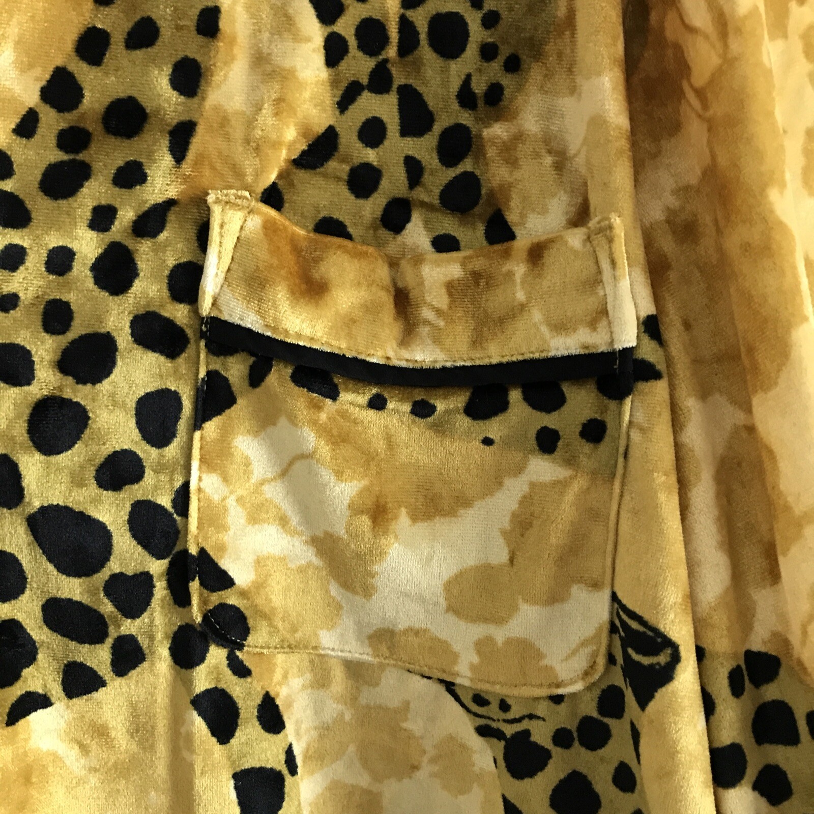 Sofia Intimates Pajama Set Leopard Print Top 3X a… - image 2