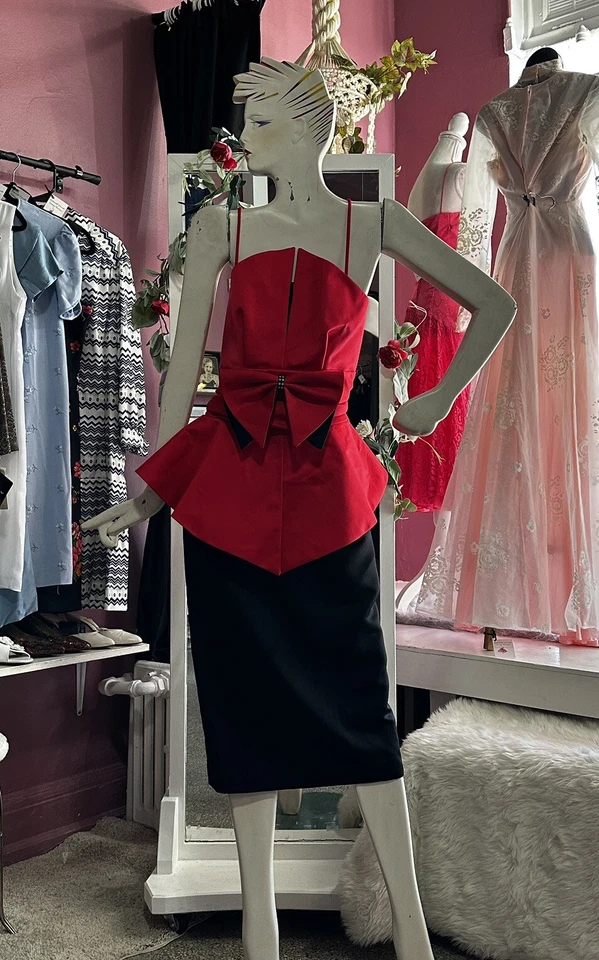 Mini Vestido Cóctel Vintage Años 80 Negro Rojo Estructurado Nueva Ola Avant Garde S/M Foto 2 de 4