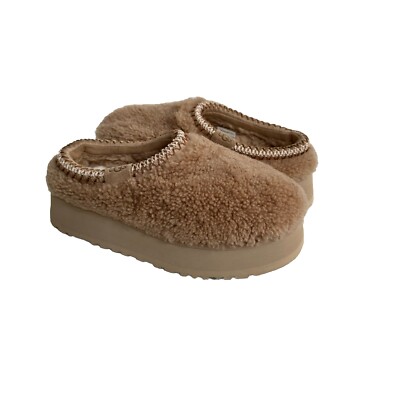 UGG WOMEN TAZZ MAXI CURLY SAND PLATFORM SLIPPERS SHOES US 7 / EU 38 / UK 5
