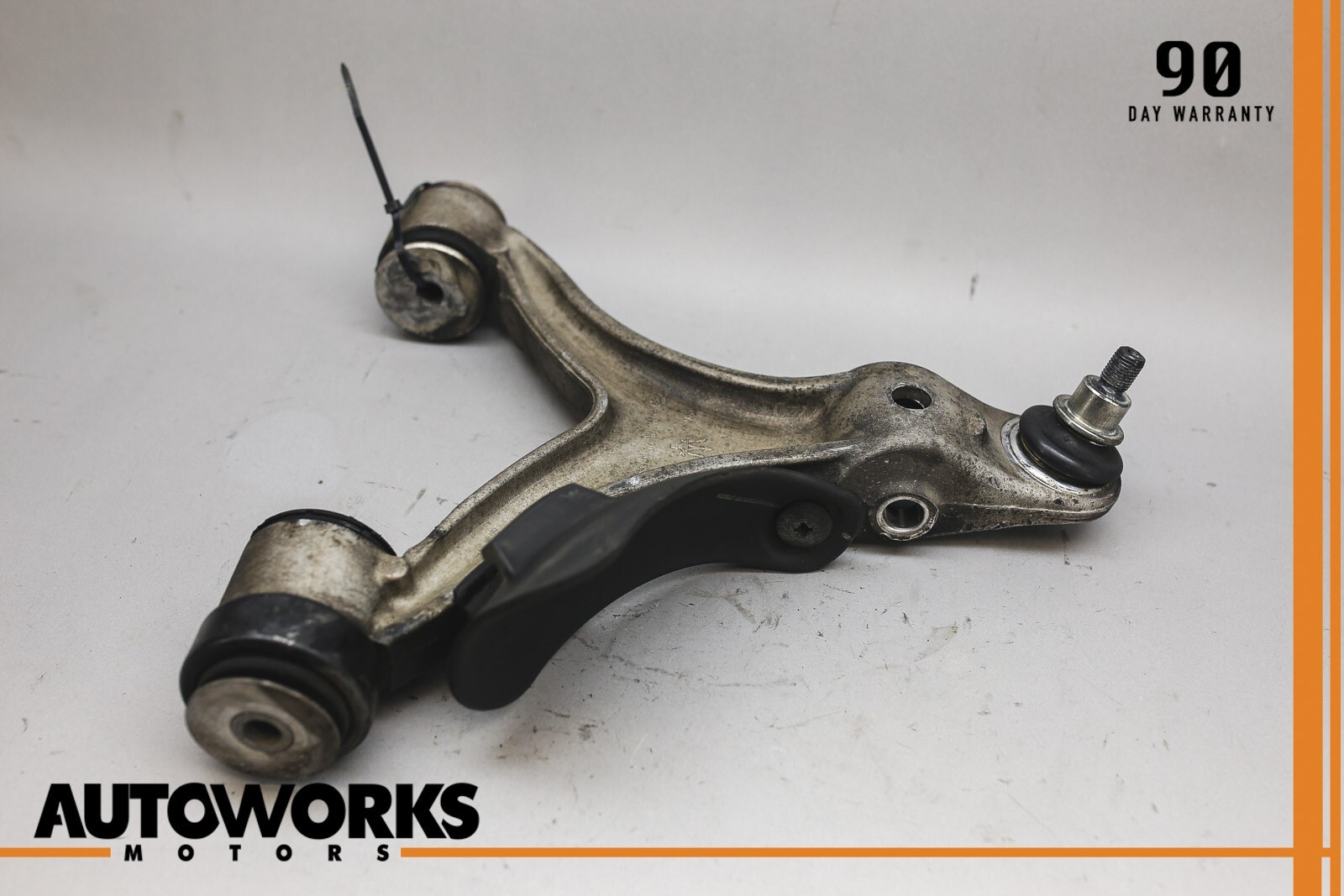 03-10 Maserati Quattroporte M139 Front Right Side Lower Control Arm 3206581 OEM