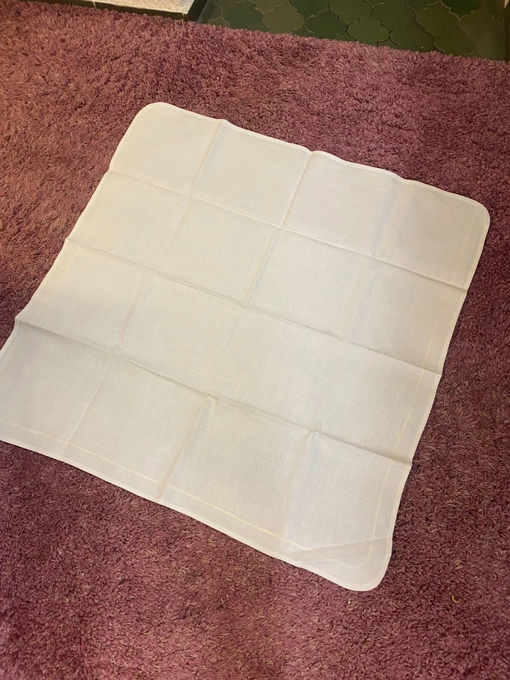 abw Wohnkultur Mitteldecke neuw. 91 x 91 cm weiß