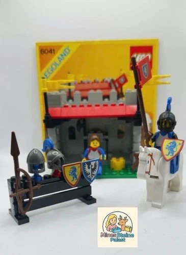 (L-2) Lego 6041 Castle Knights Lion Knights Armor Shop with Instructions