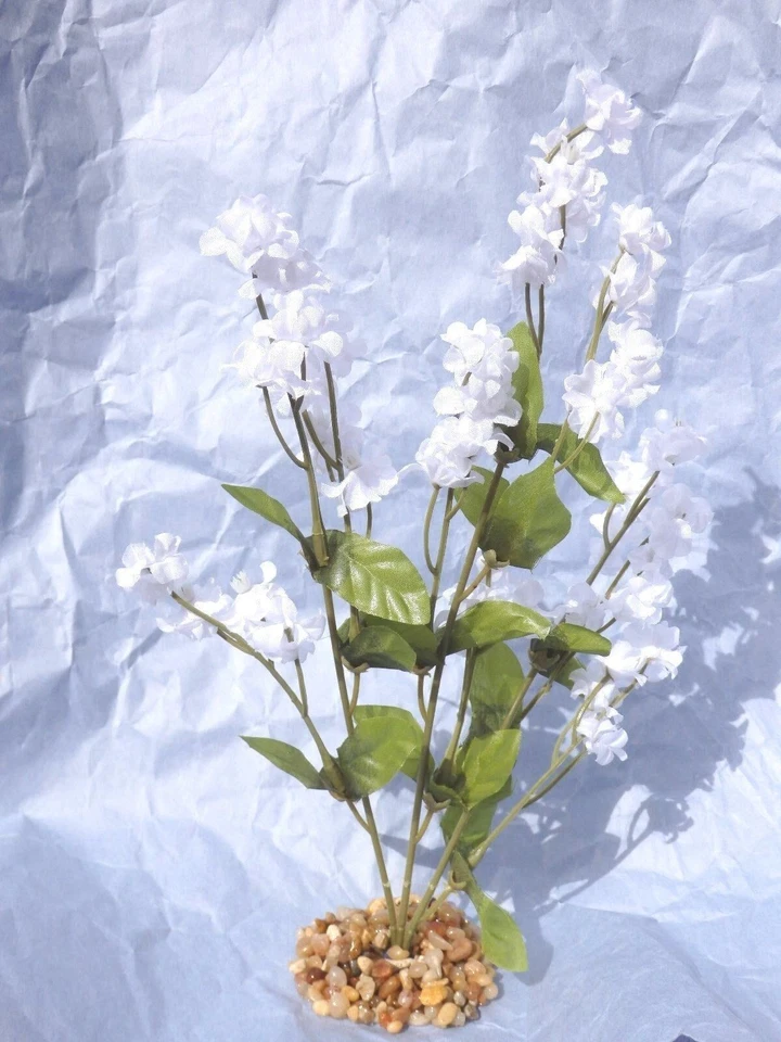 11 in. BLANCO Brillante Suave Seda Aliento Bebé FLOR Betta-planta segura, base de piedra, Foto 3 de 4