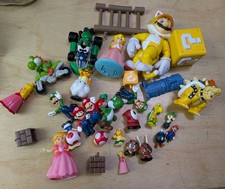 Super Mario Bros Nintendo Mixed Lot Of Toys & Figures