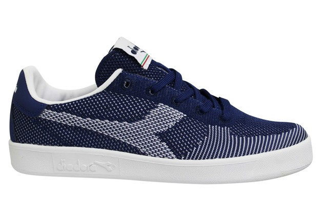 diadora badminton shoes