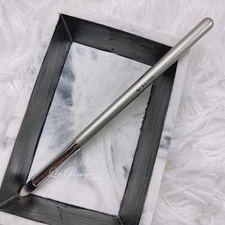 IT cosmetics Ulta Airbrush Smokey Eye Liner Smudge Brush #125 New 