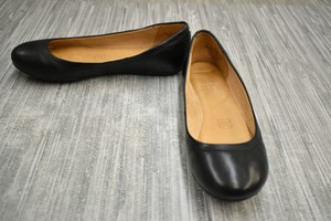 naturalizer size 4
