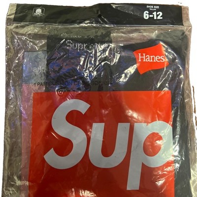 Black Supreme x Hanes Socks (Size 6-12) 2 Pair