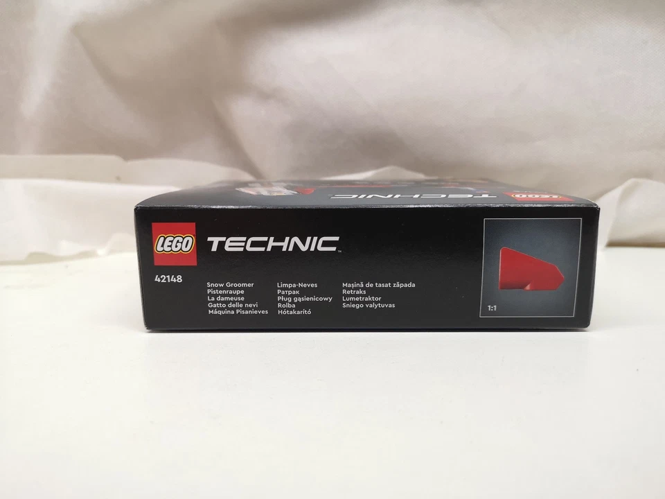 LEGO Technic 42148 : La dameuse -Moto neige-Neuf  scellée - Photo 3/4