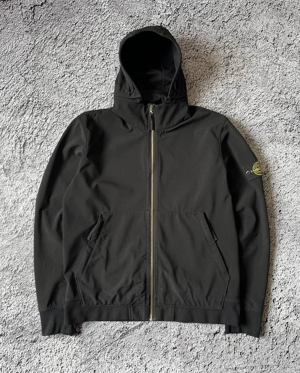 Stone Island Light Soft Shell-R Hooded Jacket Black Full Zip Size L