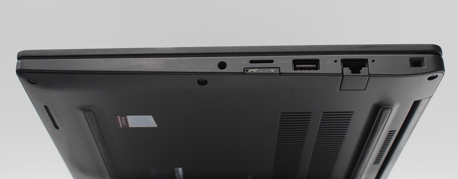 Dell Latitude 7490, 14-Inch Laptop, with Intel Core i5-7300U, Windows 11 Pro