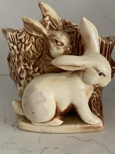 Mccoy Pottery Rabbit Stump Planter Vintage Beautiful