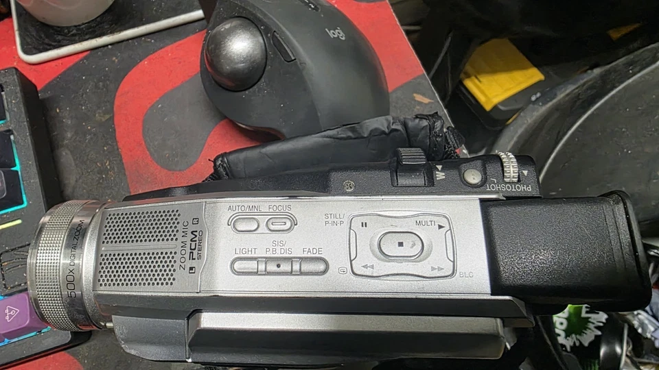 Panasonic NV-DS29B Mini DV Camcorder Fully Functional In Great Condition - Image 2 of 4