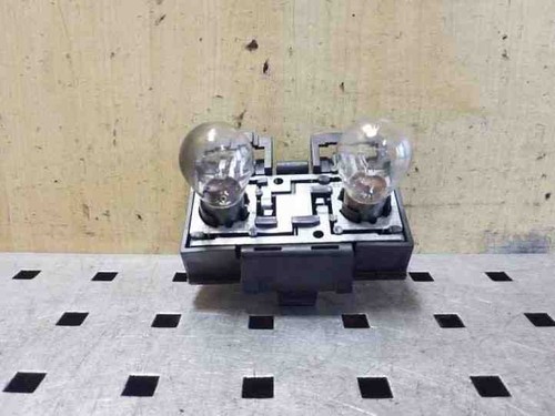 VW PASSAT B3/B4 3A2, 35I Rücklichtkontakte 3A9945259 1.9 Diesel 55kw 26210094