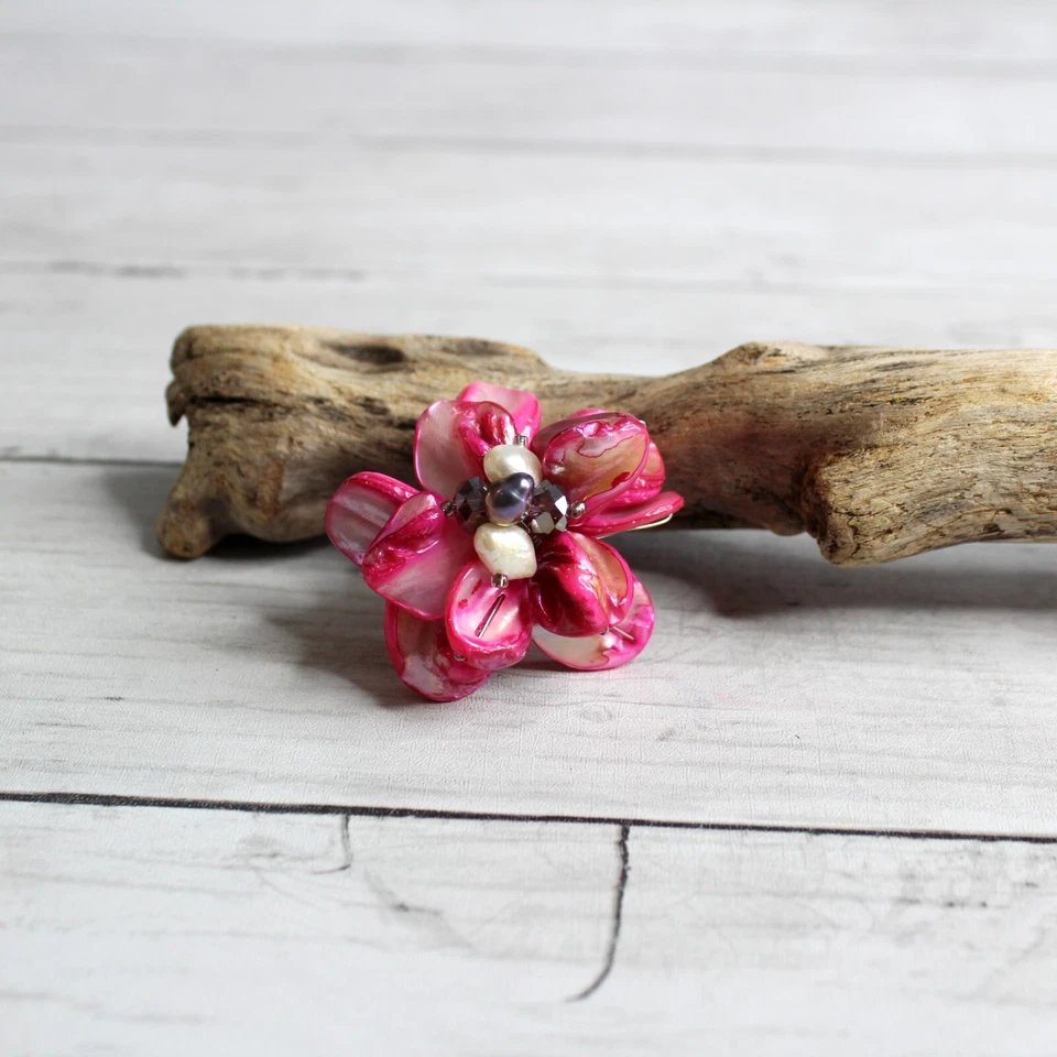 Handcrafted Women's Artisan Pink Luster Shell Ring Cultured Pearls Jewelry - Image 2 of 4