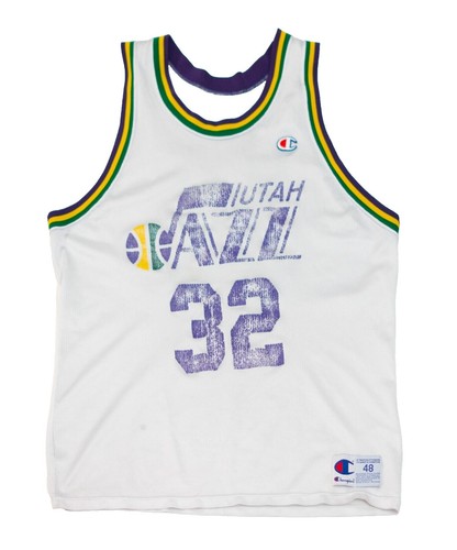 jordan clarkson swingman jersey