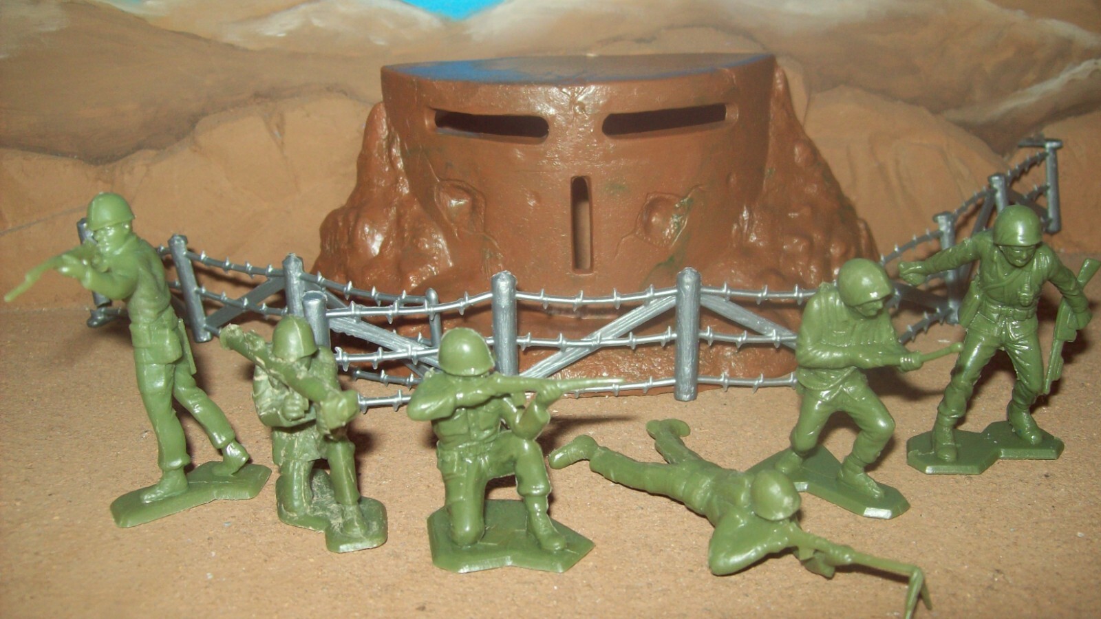 Lot of eght original, vintage Marx WW2 " Battleground " playsets