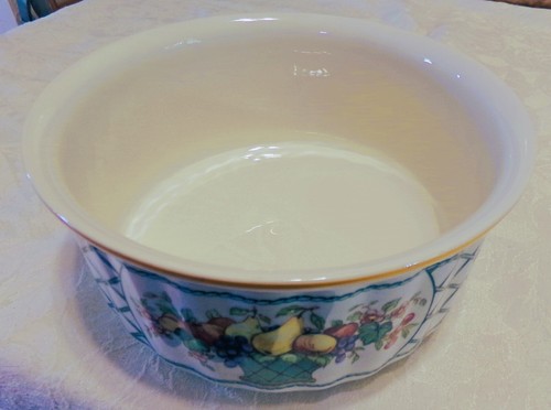 Villeroy & Boch Basket 7 3/4" Round Souffle Baking Dish Oven to Table Vilbofour