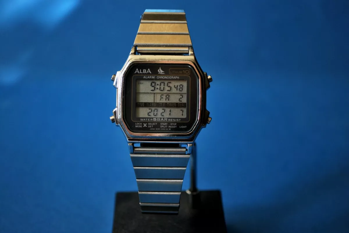 VINTAGE SEIKO ALBA LCD W041 5130 AO. LITHIUM 10. DUAL TIME ALARM TIMER CHRON