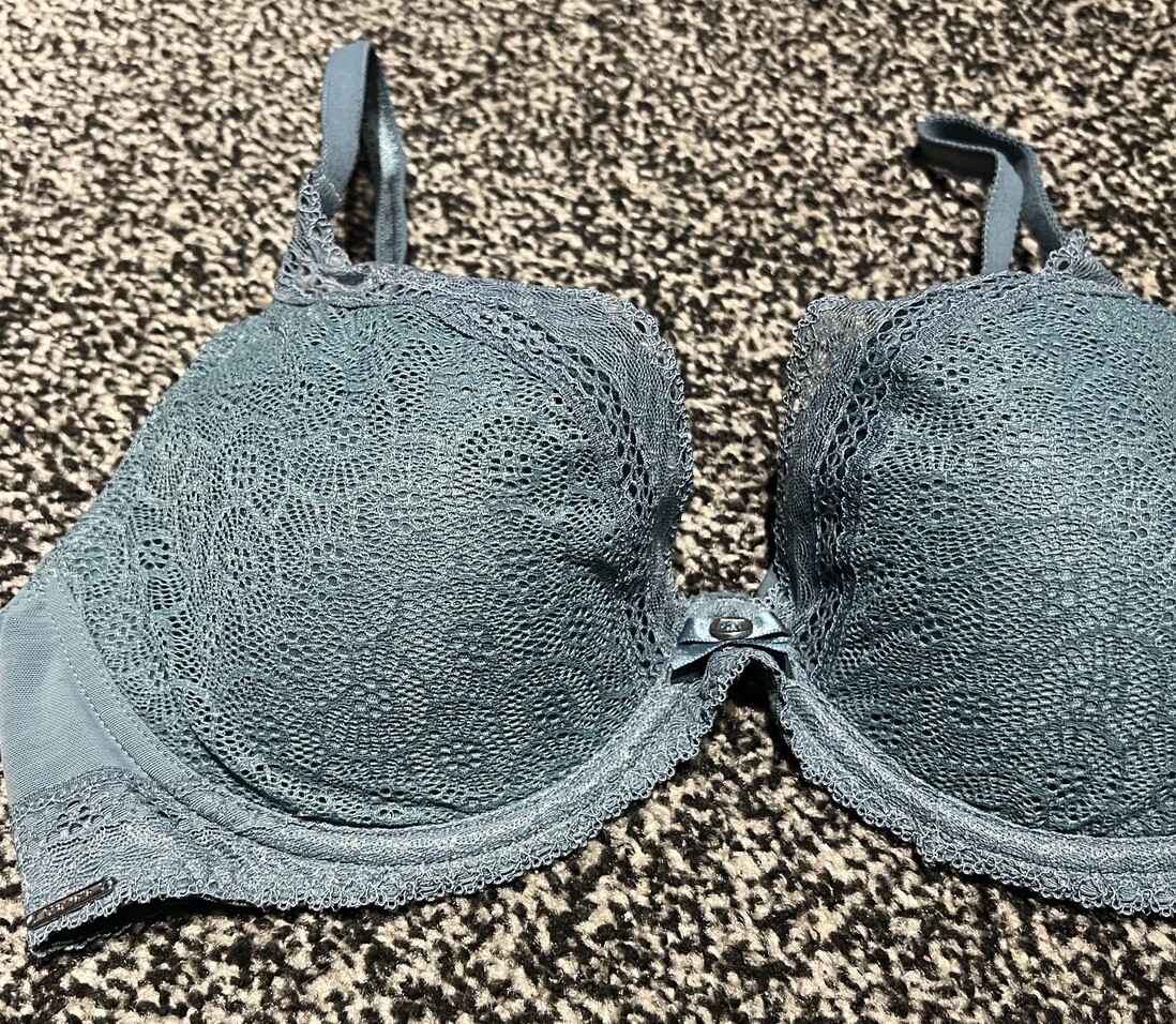 30E Chantelle Rive Gauche Full Cup Bra Underwired Padded Lace Up
