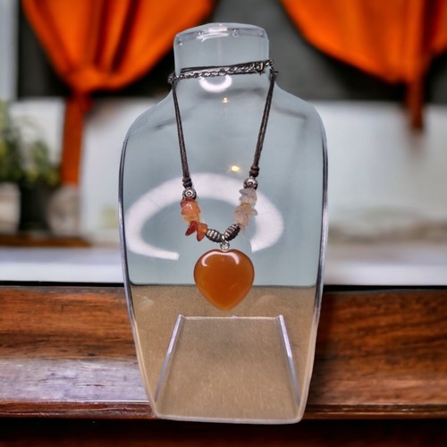Carnelian Necklace CXD Heart And Carnelian Chips On Cord - Picture 5 of 5