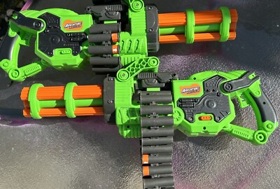 おもちゃ 2 Adventure Force Scorpion Rotating Barrel Dart Blaster Motorized