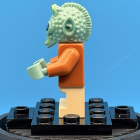 LEGO: Wald (SW0328) - From Star Wars Set 7962 (2011) - RETIRED! LOOK!