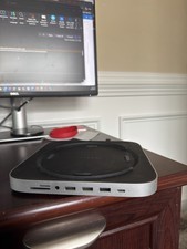 Satechi Type-C Hub Docking Station for Mac mini USB SD Micro SD 3.5mm