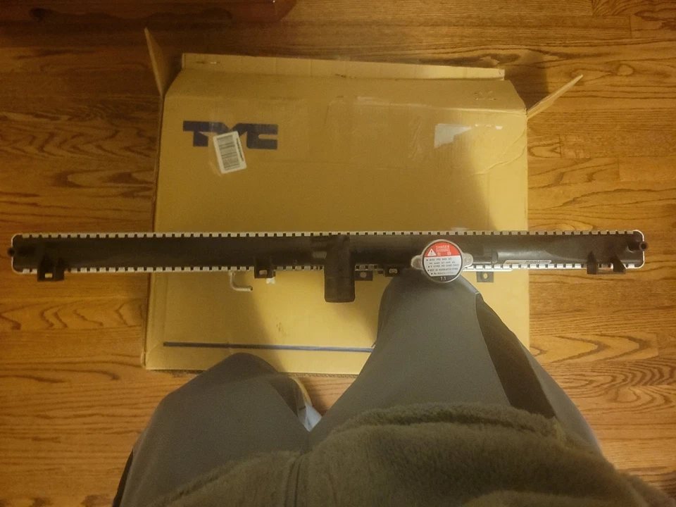 2147 Radiador para Honda Accord 1998-2002 3,0 L V6 1999 2000 2001 Acura TL 3,2 L Foto 3 de 4