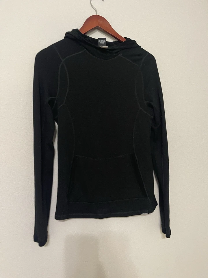 Patagonia Women's Hooded  Sweater 100% Merino Wool, Large Size For Woman Stretch - Image 2 of 4