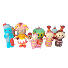 In The Night Garden Pull Along Ninky Nonk Train and Figures