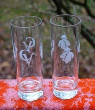 PAIR OF COURVOISIER COGNAC NAPOLEON FRANCE ETCHED HI BALL GLASSES