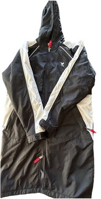 TYR Swimming Parka Black Long Coat Jacket Towel Small Dive *READ