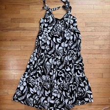 Isabel by Ingrid & Isabel Tiered Maternity Maxi Dress Black White Floral Size M