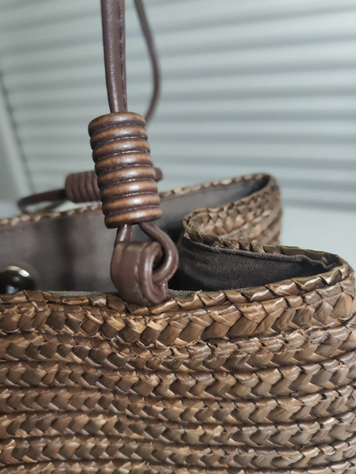 Bolsa de ombro St Johns Bay bronze palha 8,5x10" - Imagem 4 de 4