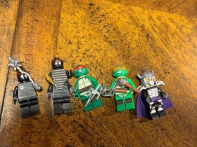 LEGO Teenage Mutant Ninja Turtles Shredder's Lair Rescue 79122 Complete Set