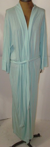 NWT $180 New Natori Light Green Robe Womens M Long Soft Solid Silky Pockets Pale