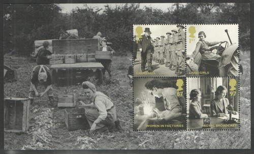 Individual Panes from DX51 / DB5(51) 2010 Britain Alone Prestige Book - Picture 3 of 5