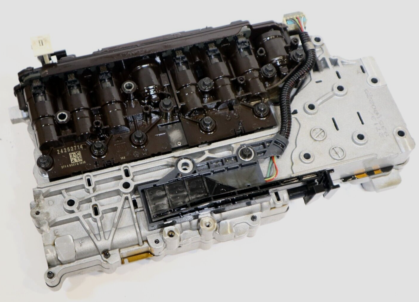 09-13 BMW 328i 6spd Automatic Transmission Valve Body 24252714 