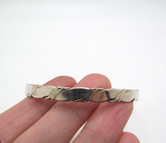 Vintage Taxco Mexico Sterling Silver 6.25mm Curve Swirl Solid